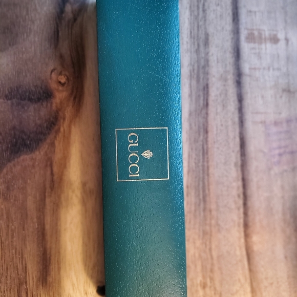 Vintage GUCCI Watch ⌚️ - Picture 4 of 10